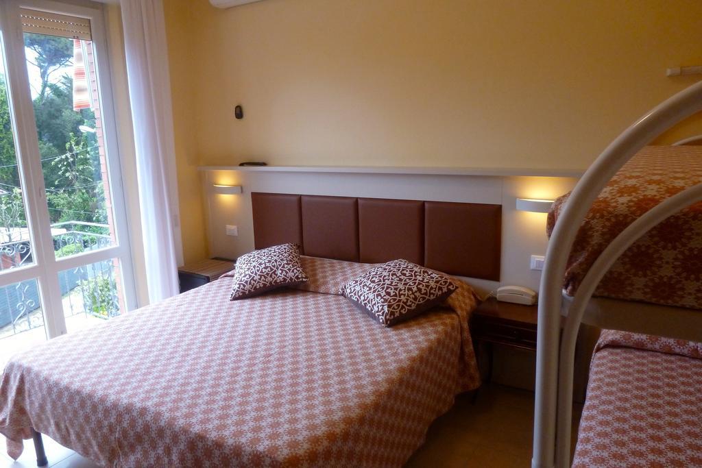 Hotel Versilia Lido di Camaiore Esterno foto
