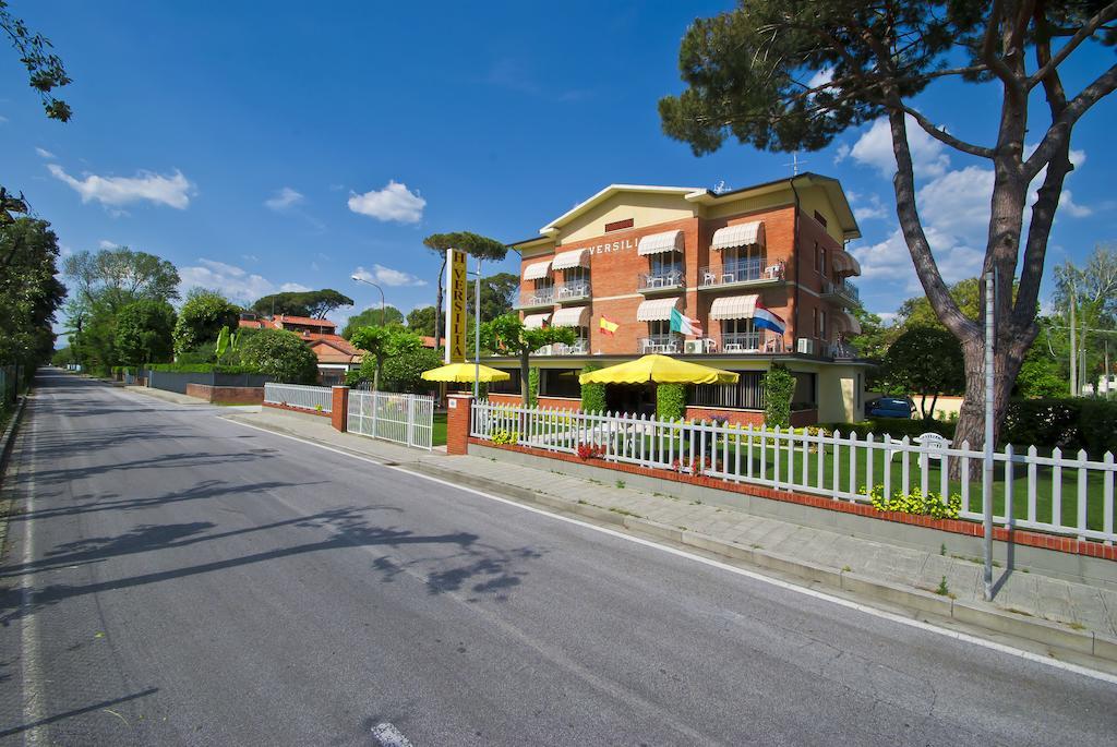 Hotel Versilia Lido di Camaiore Esterno foto