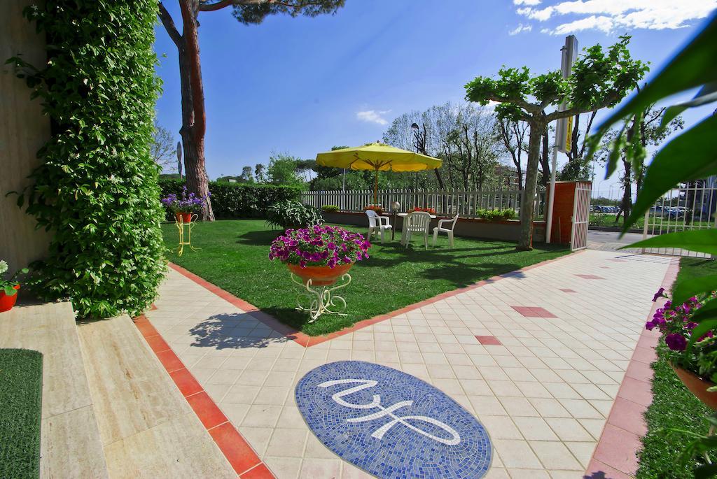 Hotel Versilia Lido di Camaiore Esterno foto